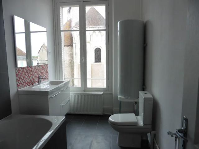 Location Appartement Petite Rue Folatre, Cosne Cours sur Loire