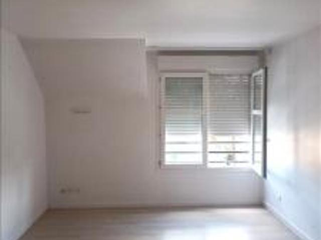 location appartement pierrefitte sur seine 1 pièce 30 m2 seine saint denis 93380 675 € / mois