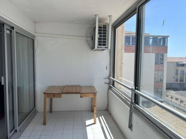 LOCATION APPARTEMENT PORT SAINT CLAIR A SETE