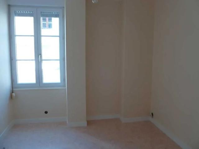 Location Appartement Place Trélazé, Formerie