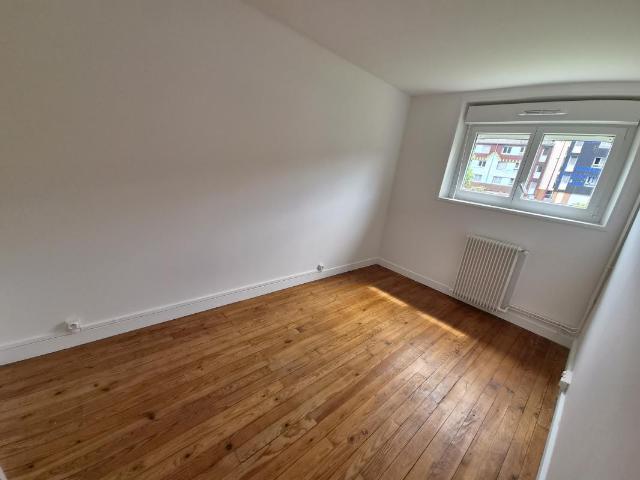 Location Appartement Place Victor Hugo, Bogny sur Meuse