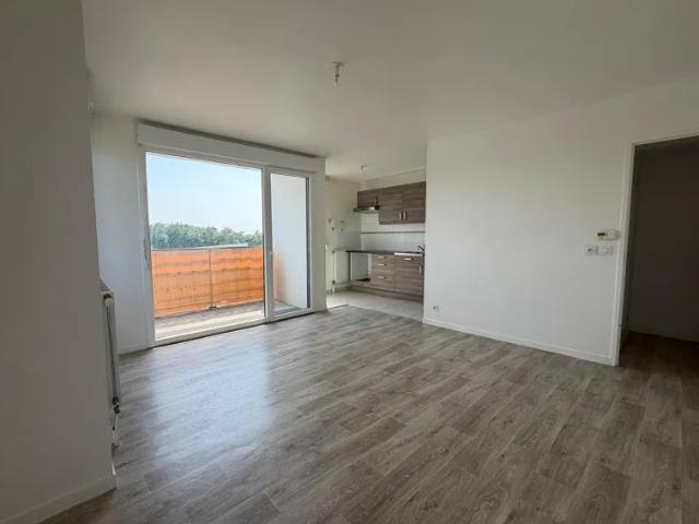 Location Appartement Place Yvonne et Jeannine Trihoreau, Saint Michel sur Orge