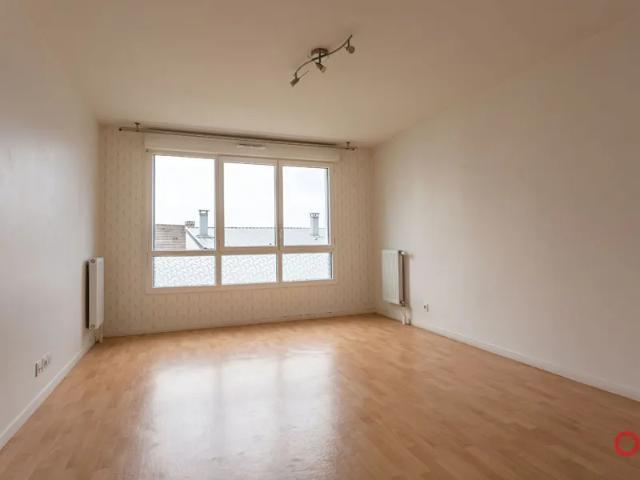 Location Appartement Place Yvonne et Jeannine Trihoreau, Saint Michel sur Orge