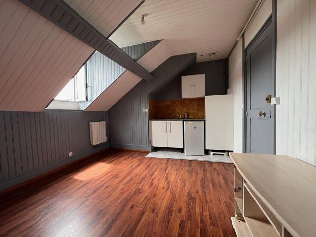 Location Appartement Place André Bosson, Montereau Fault Yonne