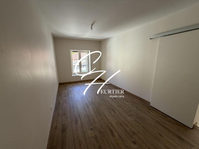 Location Appartement Place Armand Pugnot, Voreppe