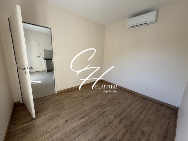 Location Appartement Place Armand Pugnot, Voreppe