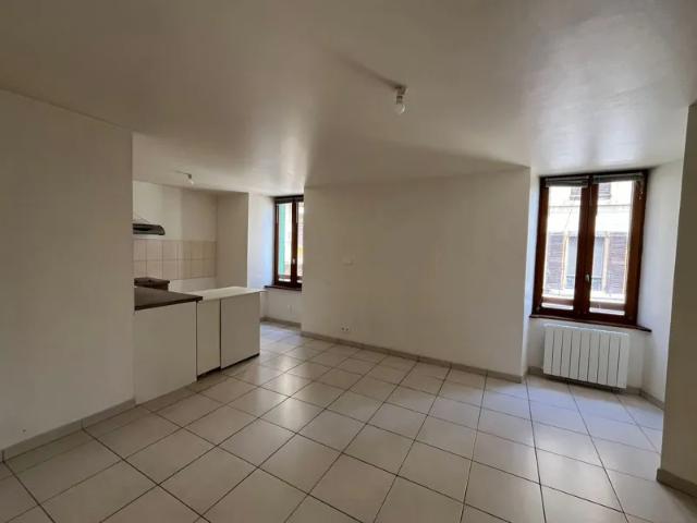 Location Appartement Place au Blé, Mende