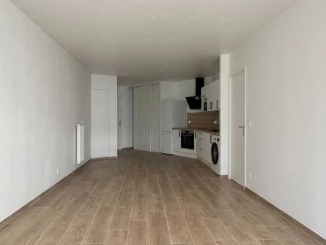 Location Appartement Place Aurélie Nemours, Paris