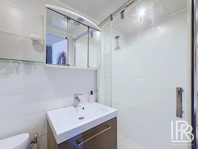 Location Appartement Place aux Huiles, Marseille