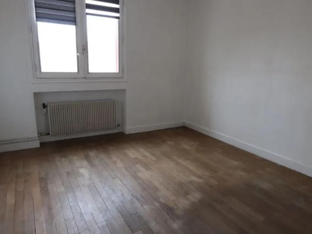 Location Appartement Place Bénédict Tessier, Lyon