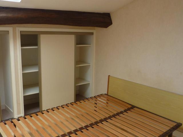 Location Appartement Place Cail, Chef Boutonne