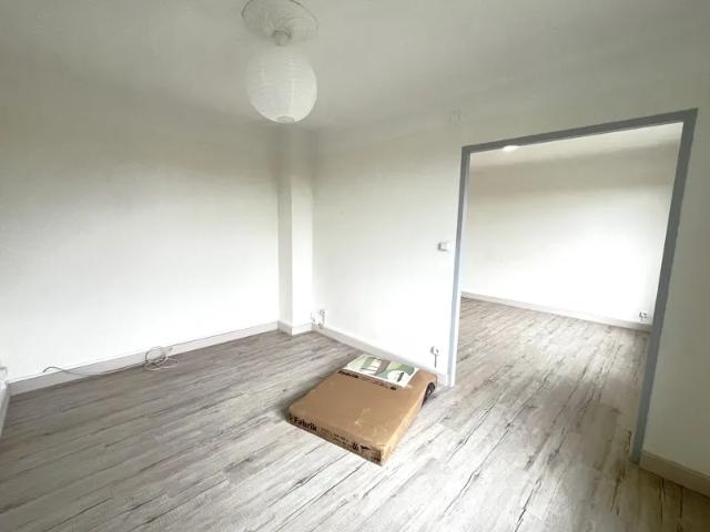 Location Appartement Place Damase Arbaud, Manosque