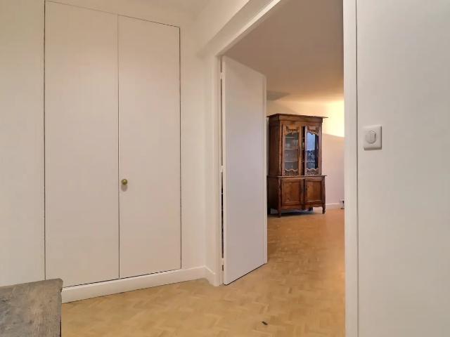 Location Appartement Place d'Aligre, Paris