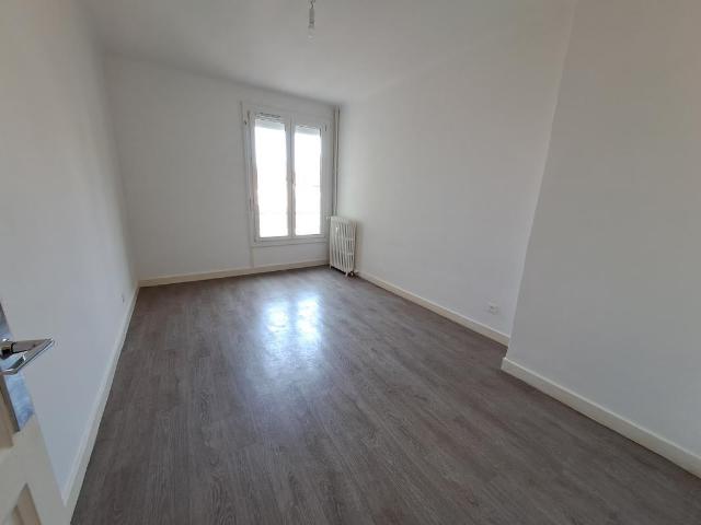 Location Appartement Place d'Armes, Vitry le François