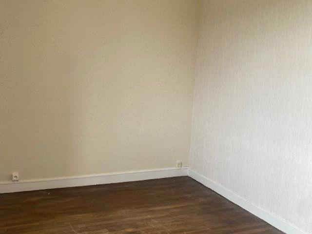 Location Appartement Place de Verdun, Chalindrey
