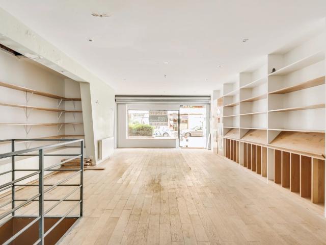 Location Appartement Place de Brazzaville, Paris