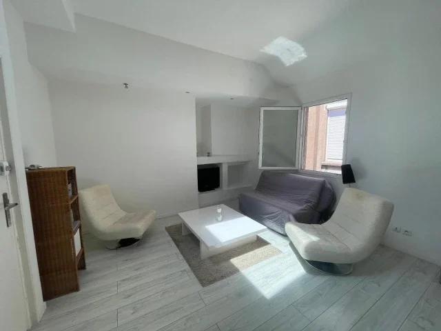 Location Appartement Place de l’Académie, Angers