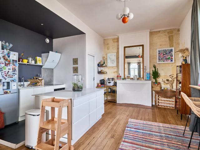 Location Appartement Place de la Victoire, Bordeaux