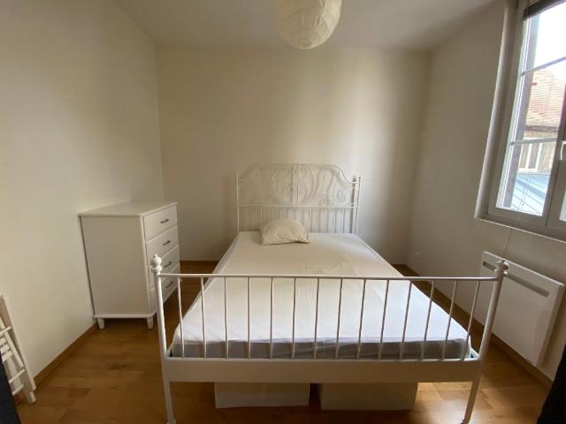 Location Appartement Place de la Cathédrale, Colmar