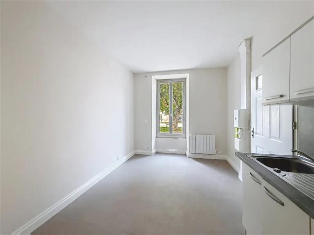 Location Appartement Place de la Craste, Astaffort