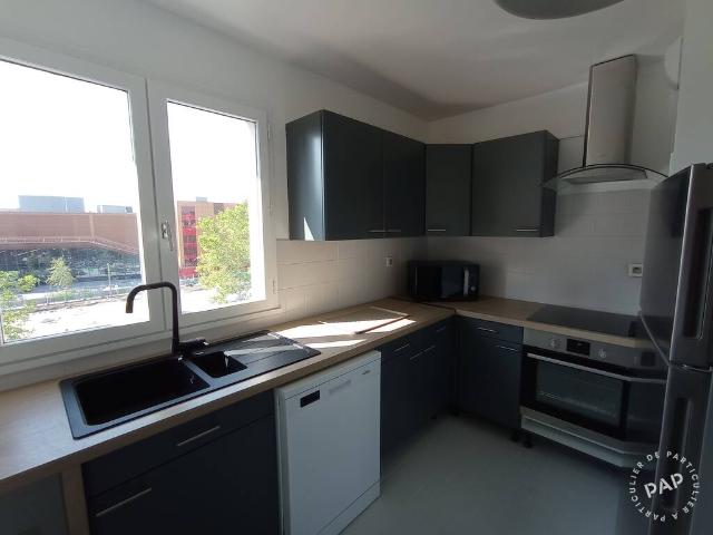 Location Appartement Place de la Fontaine, Cergy