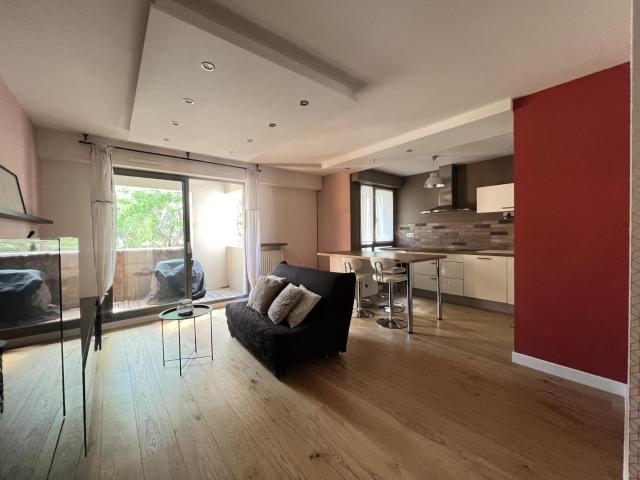 Location Appartement Place de la Gare, Rennes