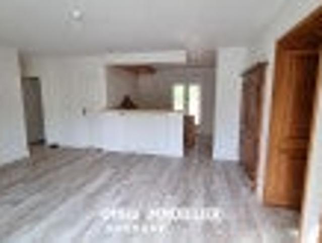 Location Appartement Place de la Mairie, Pelleport