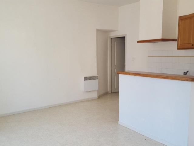 Location Appartement Place de la Mairie, Villars