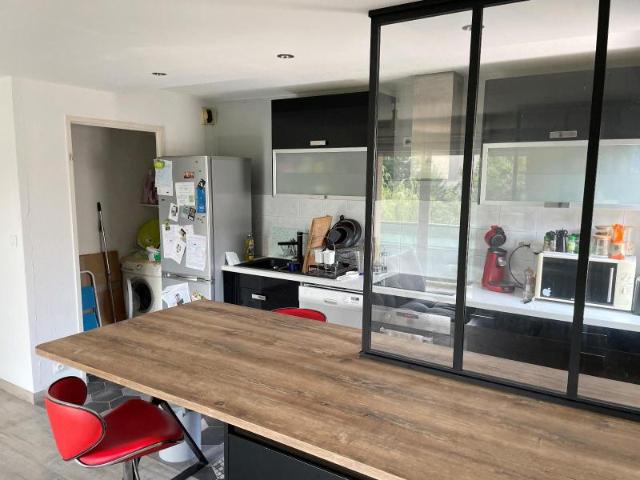 Location Appartement Place de la Révolution Française, Blagnac