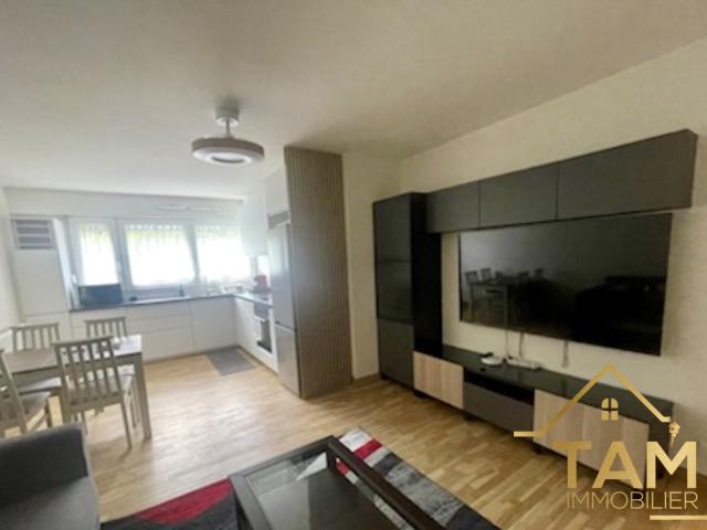 Location Appartement Avenue Gutenberg, Puteaux