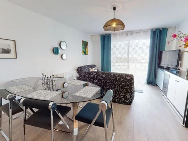 Location Appartement Place de l'Adon, Saint Gilles Croix de Vie