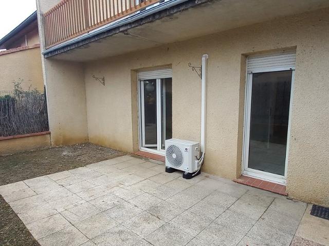 Location Appartement Place de l'Esplanade, Villeneuve Tolosane