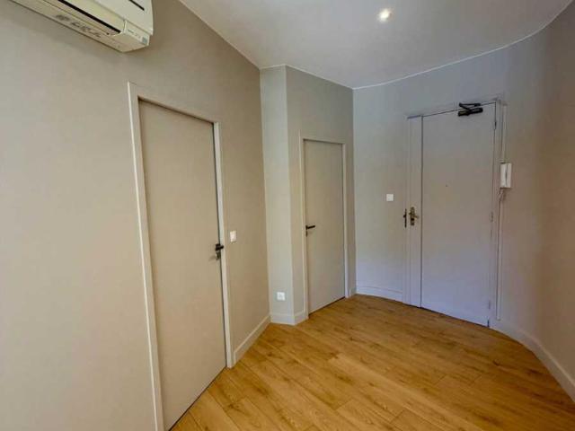 Location Appartement Place de l'Étoile, Grenoble