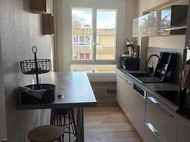 Location Appartement Place de l'Europe, Hérouville Saint Clair