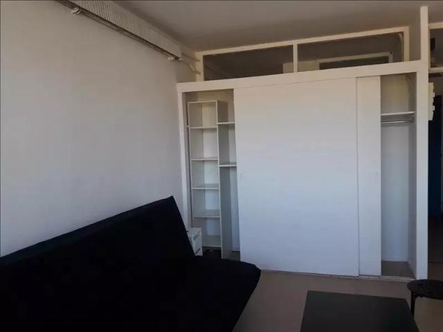 Location Appartement Place de l'Hôtel de Ville, Aix en Provence