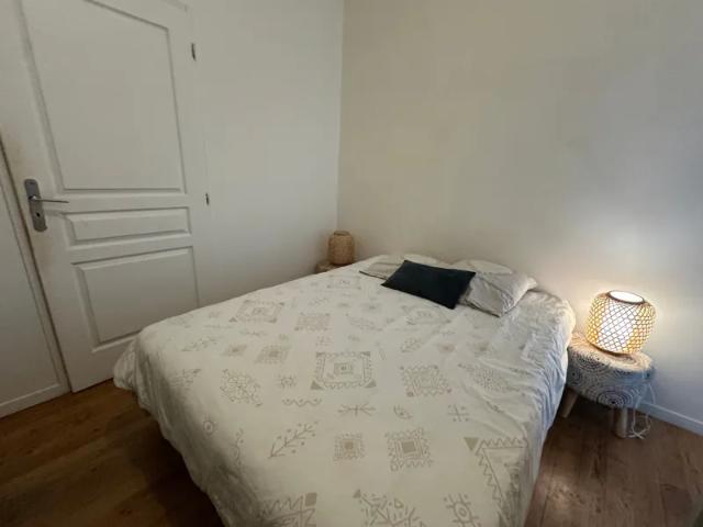Location Appartement Place de l'Horloge, Langon