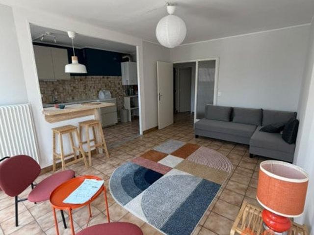 Location Appartement Place de Martigues, Toulouse