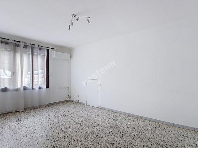Location Appartement Place de Provence, Vitrolles