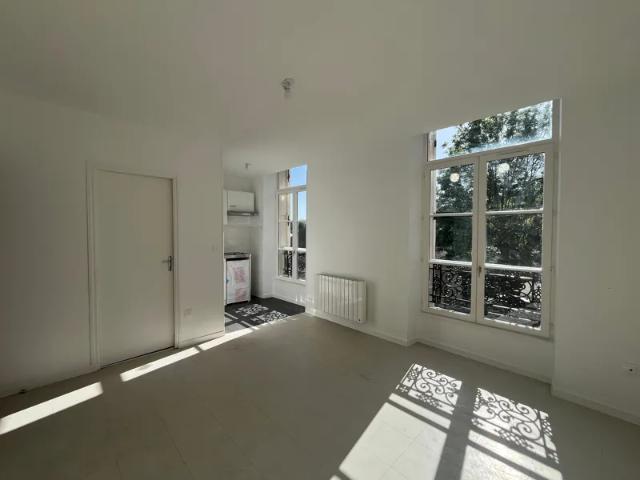 Location Appartement Place Delahaye, Charly sur Marne