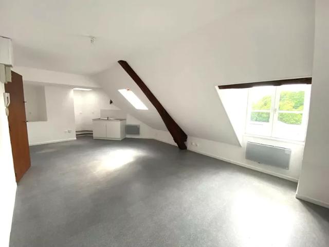 Location Appartement Place Delahaye, Charly sur Marne