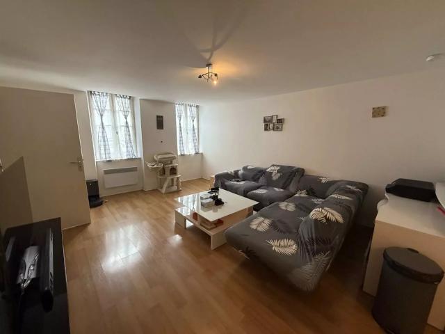 Location Appartement Place Des Capucins, Nogaro