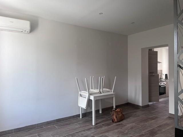 Location Appartement Place des Armistices, Pignans