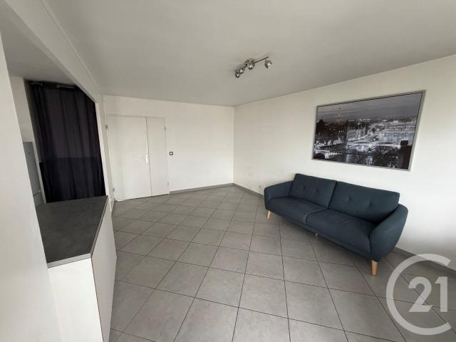 Location Appartement Place des Déportés, Le Bourget