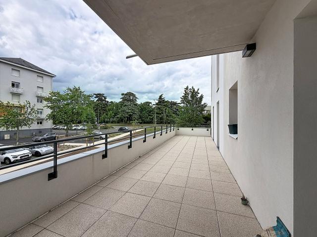 Location Appartement Place des Droits de l'Homme et du Citoyen, Saint Barthélemy d'Anjou