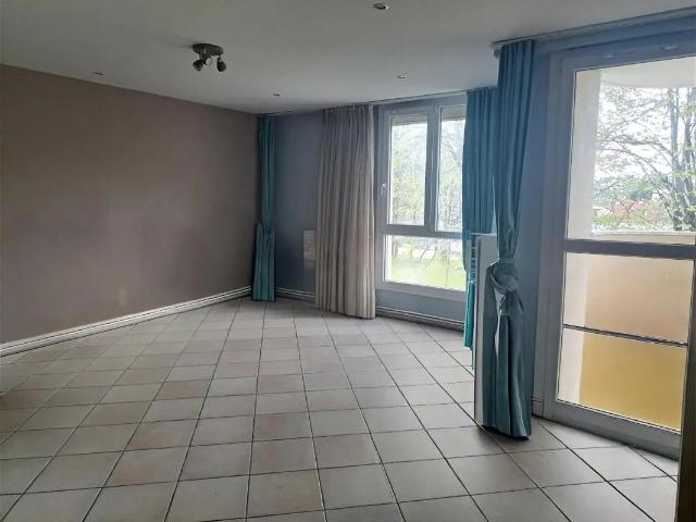 Location Appartement Place des Écrins, Fontaine