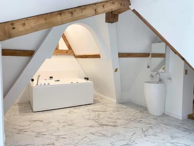 Location Appartement Place des Fêtes, Clairoix