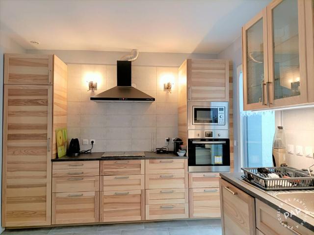 Location Appartement Place des Onze Arpents, Villejuif