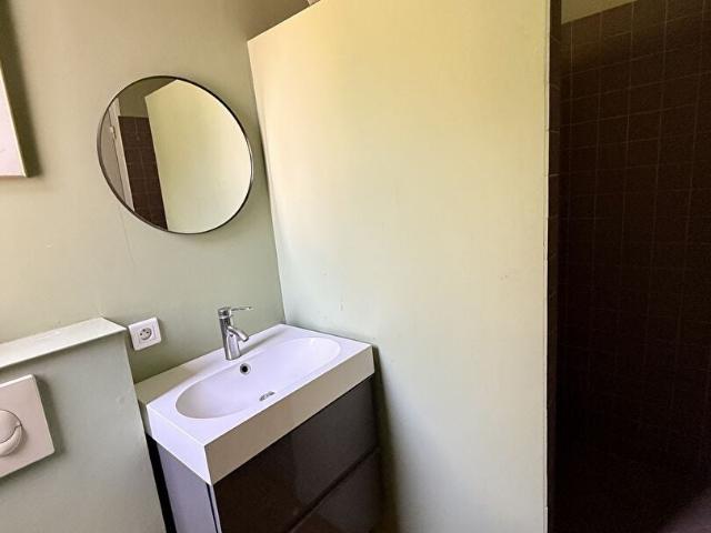 Location Appartement Place des Martyrs de la Résistance, Montpellier
