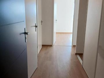 Location Appartement Place des Terres Neuves, Bègles