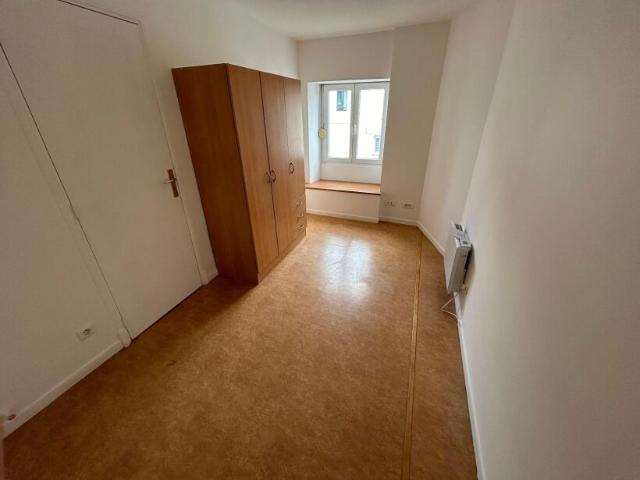 Location Appartement Place Drouet d'Erlon, Reims
